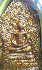 Bouddha doré de luang phor thongpoon.