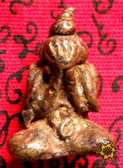 Phra pidta ancien en bronze.
