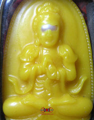 Guan yin amulette en cire.