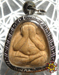 Phra pitta amulette de thailande bouddha.