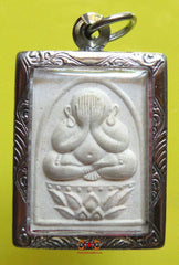 Amulette Phra Pidta de luang phor sarmlit.