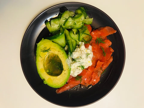 Smoked salmon plate salad