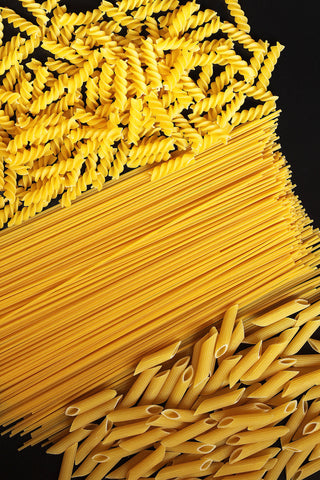 Different types of dry pasta