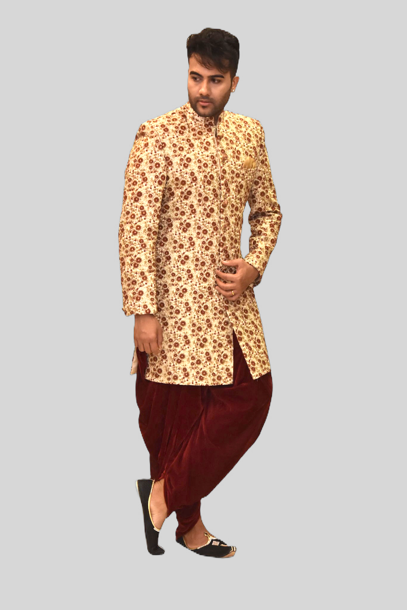 Ydmyghed rynker Dingy Silk Gardenia Cream With Cherry Red Heavy Embroidered Sherwani / Jacke –  Heritage India Fashions