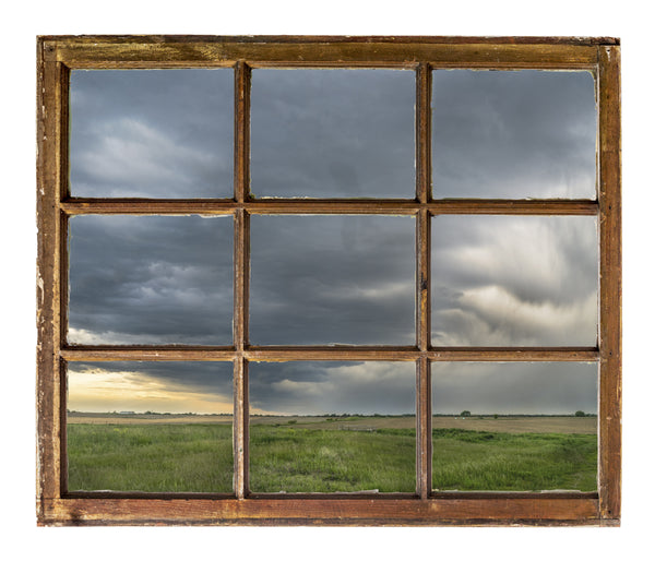 A window onto the moors: a plot summary of Wuthering Heights