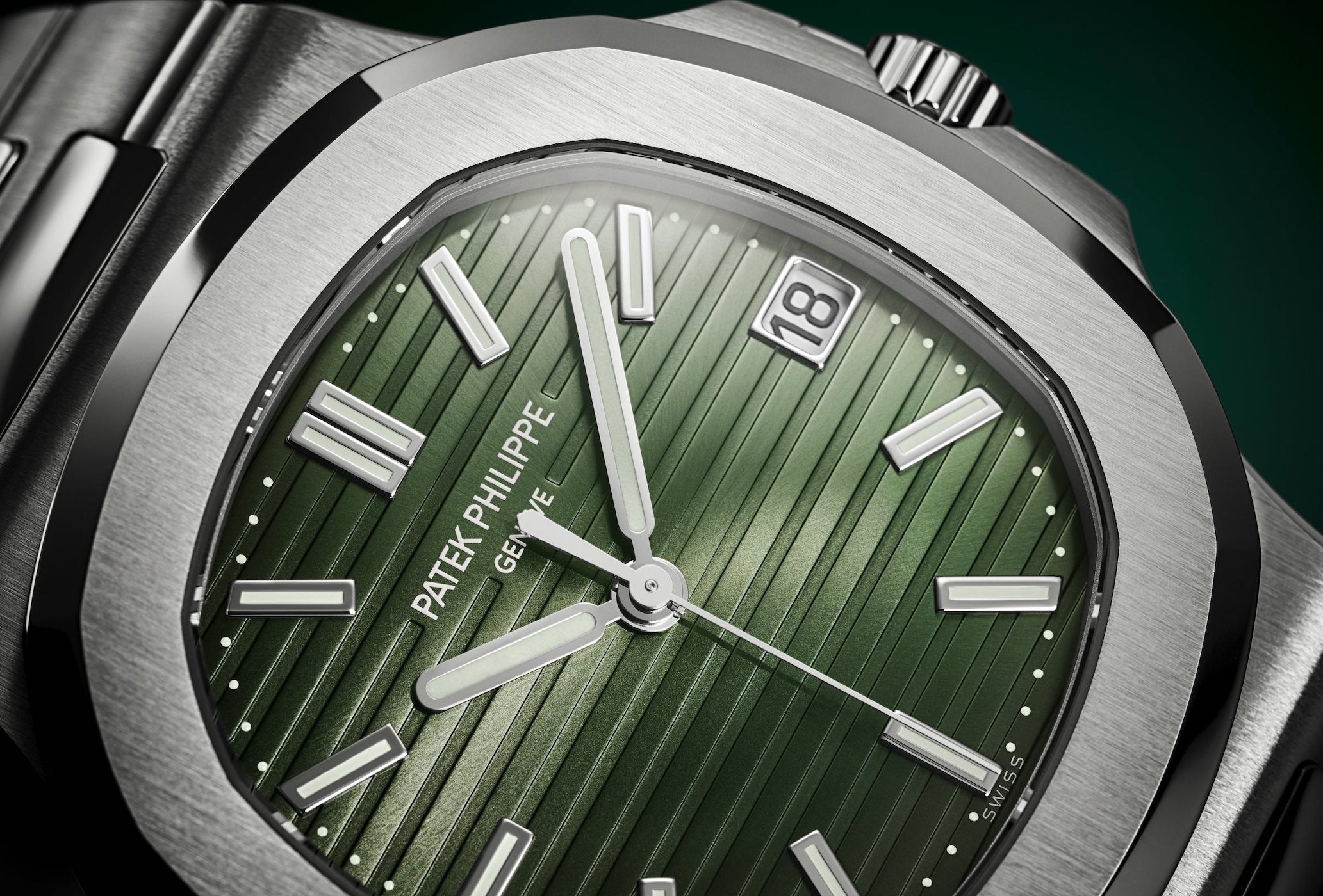 Patek Philippe Nautilus 5711/1A-014 Green – Element iN Time NYC