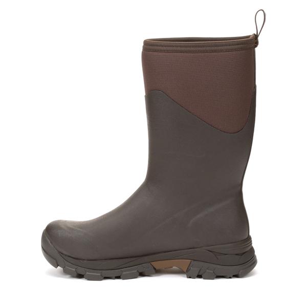 mid height muck boots