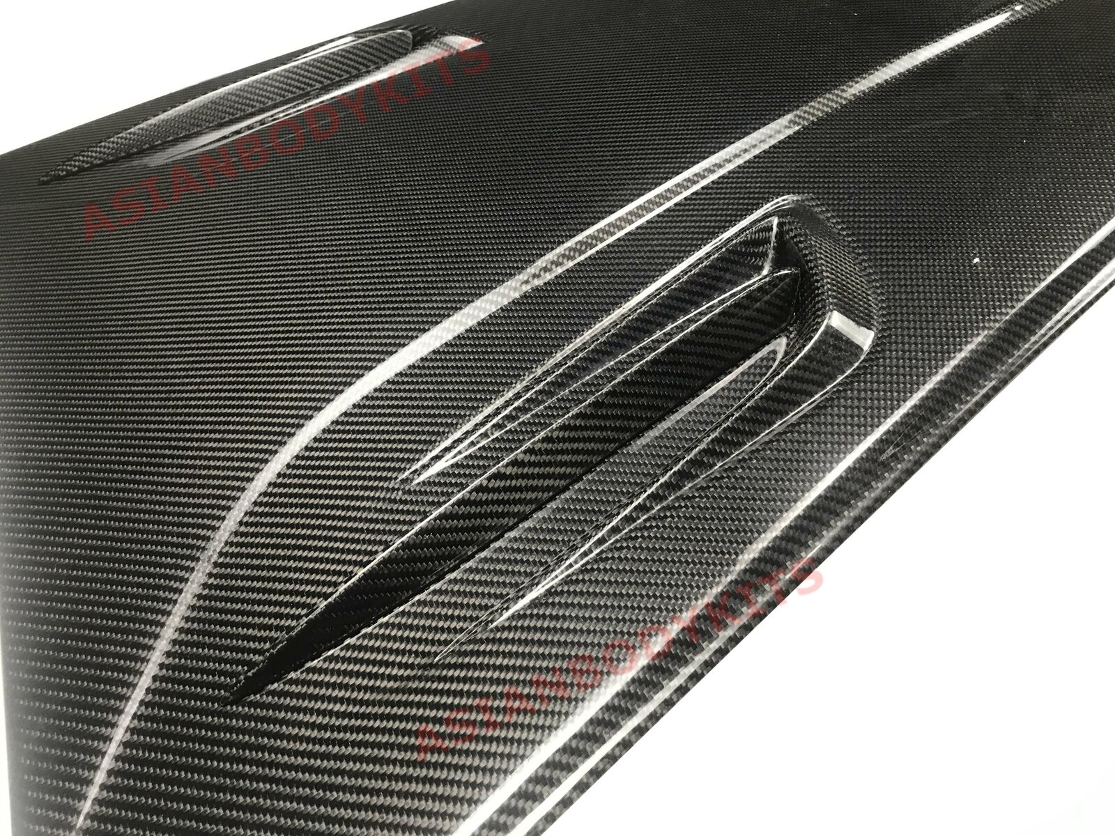 PORSCHE MACAN DRY CARBON FIBER HOOD COVER with AIR VENTS u2013 Forza 