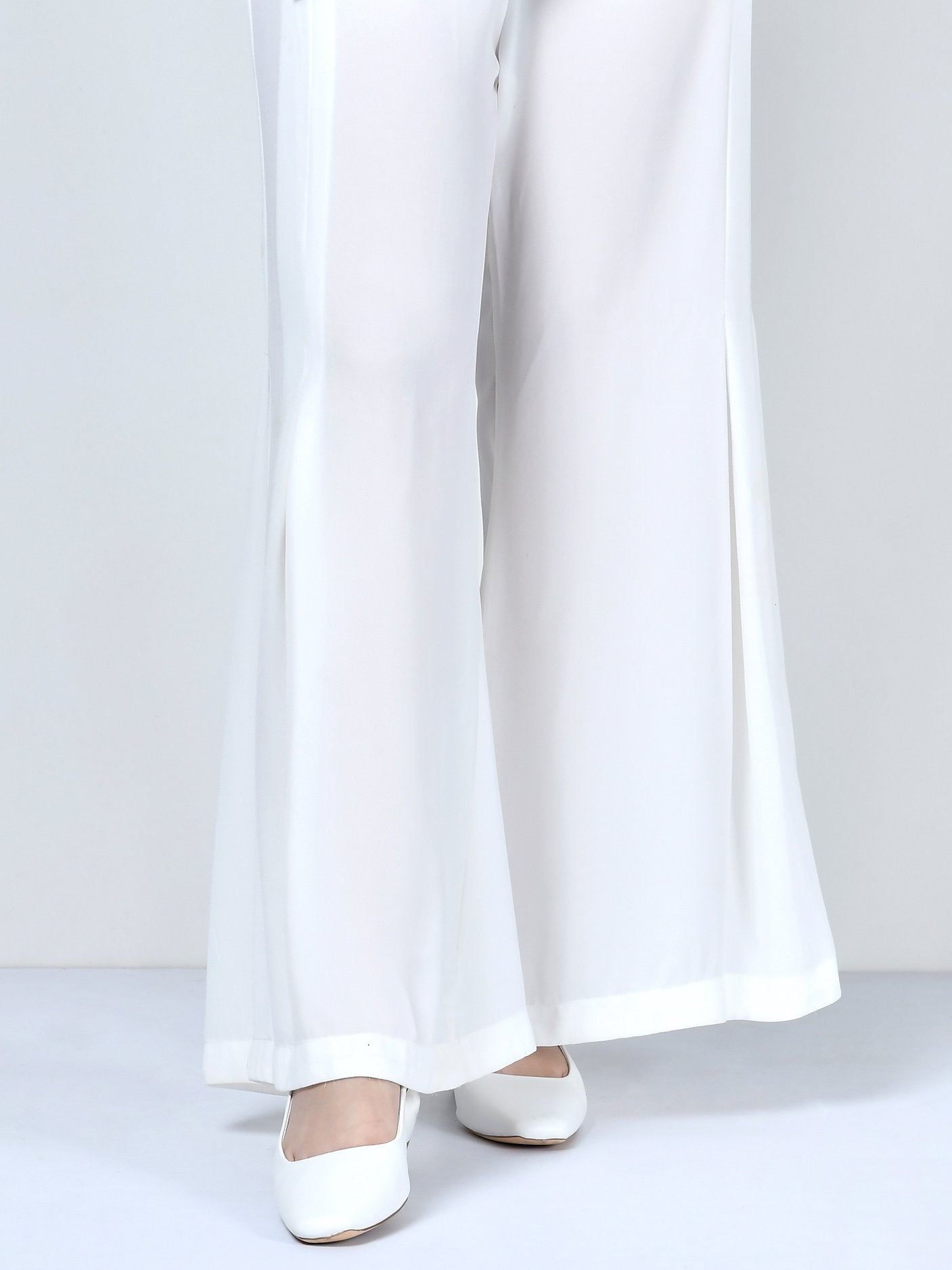 Buy White Trousers  Pants for Women by TRENDYOL Online  Ajiocom