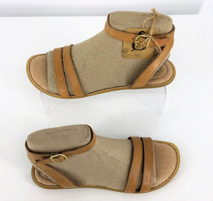 born mia sandal