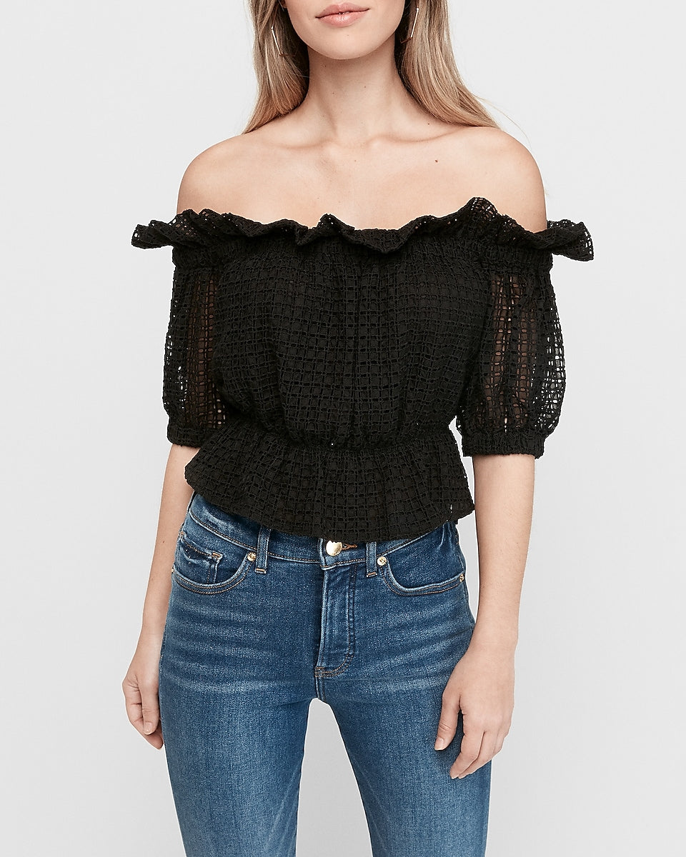 Shoulder Ruffle Eyelet Lace Cropped Top 