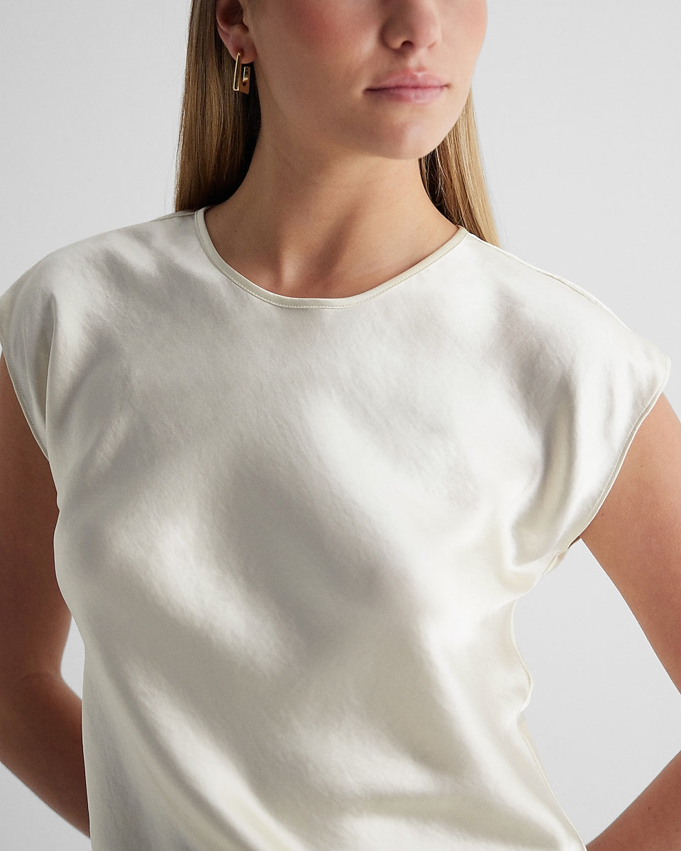 Express | Satin Crew Neck Gramercy Tee in Swan | Express Style Trial