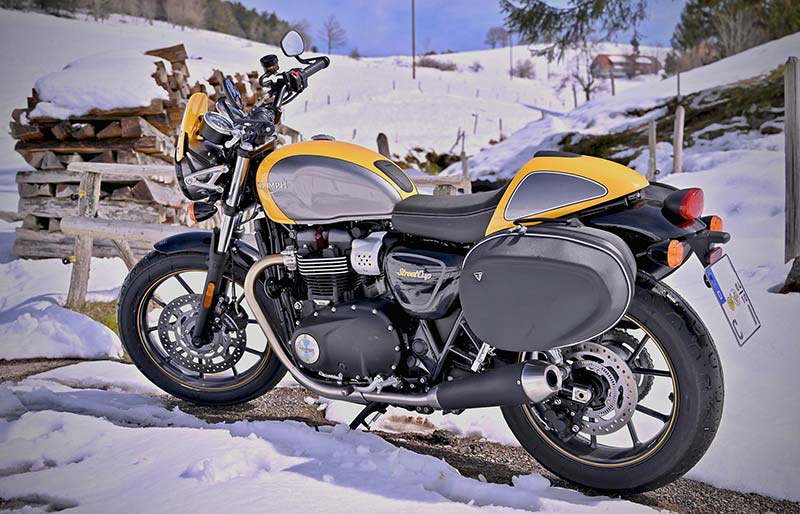 Maintaining your motorcycle in winter.