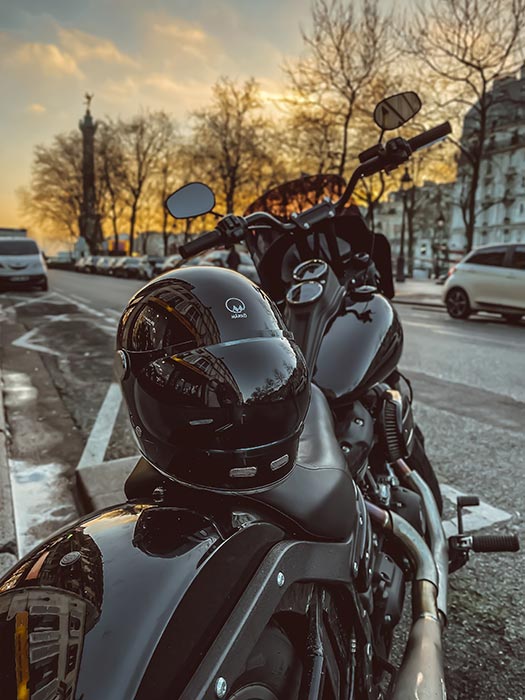 Bubble Mârkö visor for Full Moon helmets.