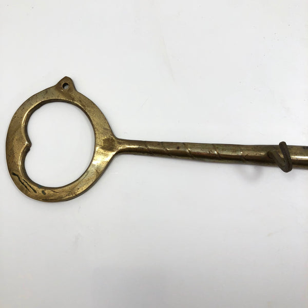 key shaped key holder for wall