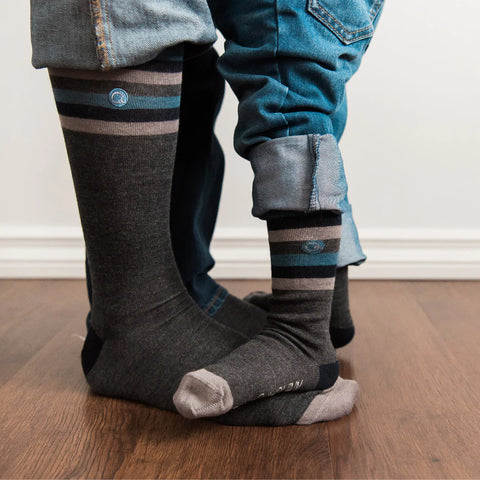 How Thick are Socks for Winter Supposed to be to Keep Your Feet Warm? – Q  for Quinn™