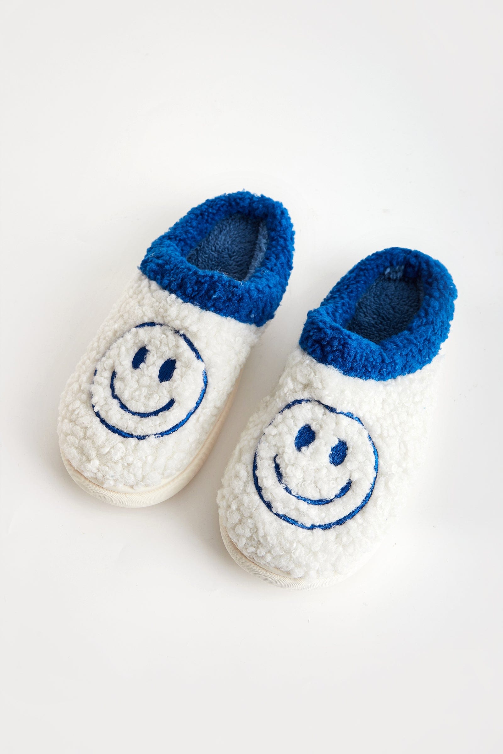 

Zaire White Smile Home Slippers
