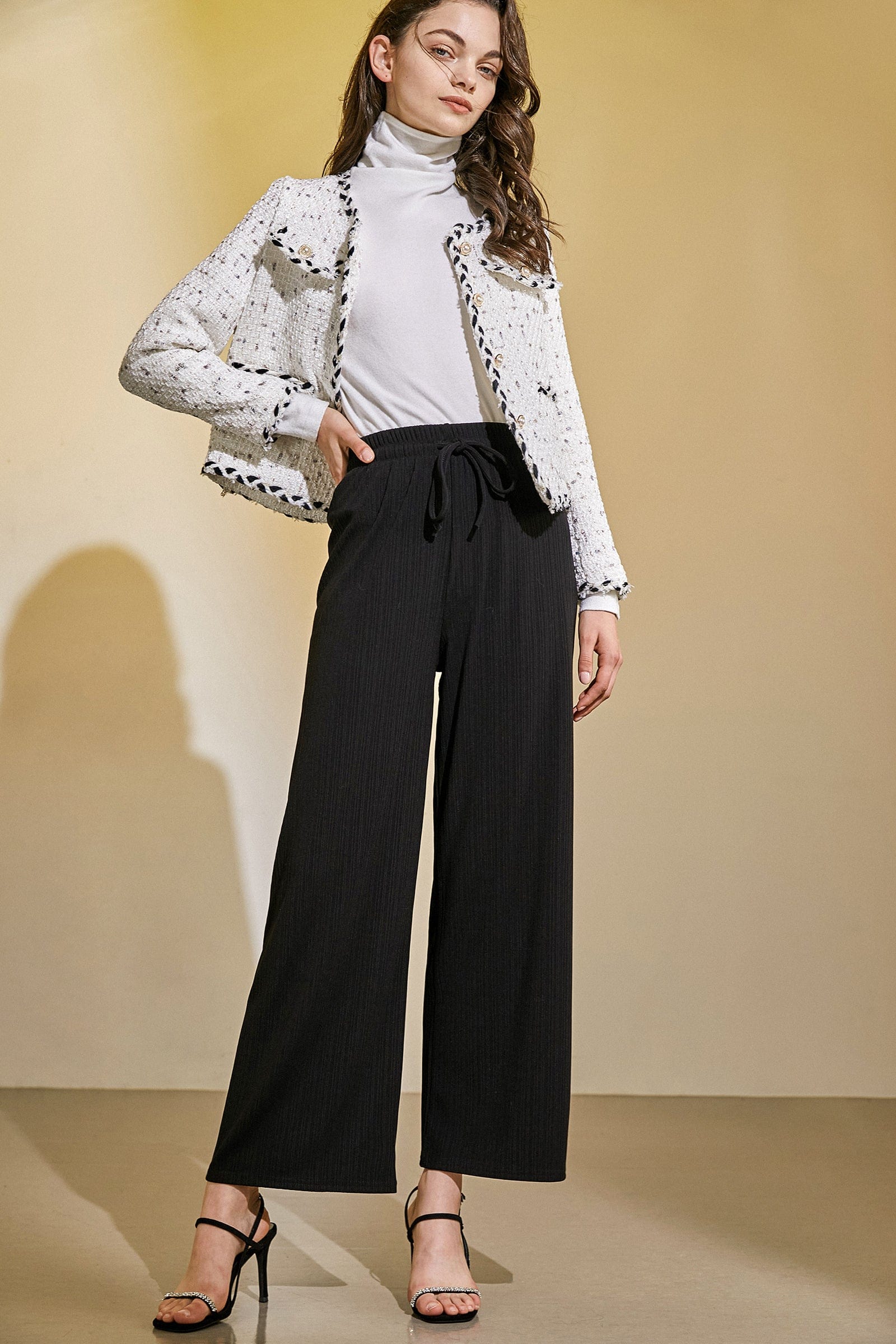 

Black Elastic-Waist Wide Leg Pants