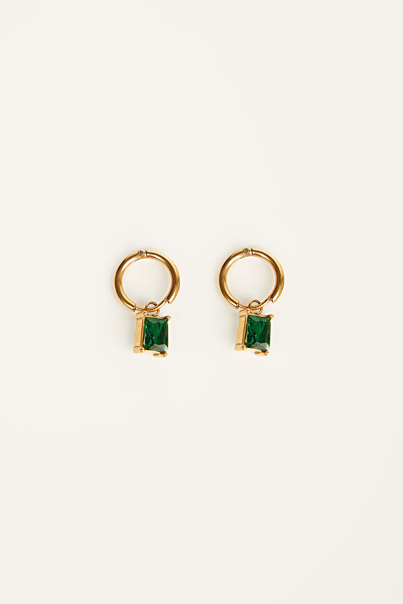 

18KT Gold-Plated Emerald Green Rhinestone Hoop Earrings
