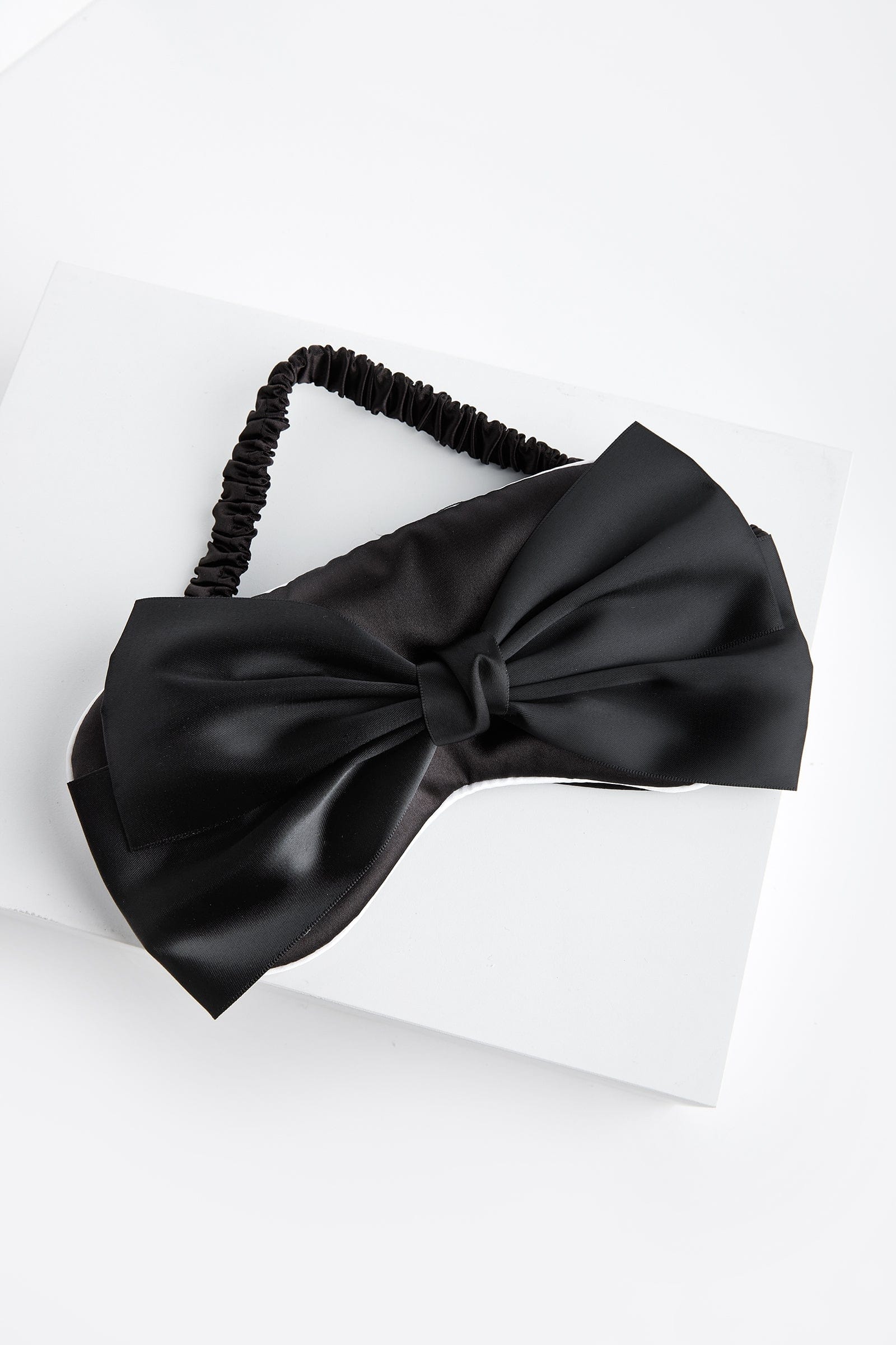 

Black Bowknot Decor Sleep Mask