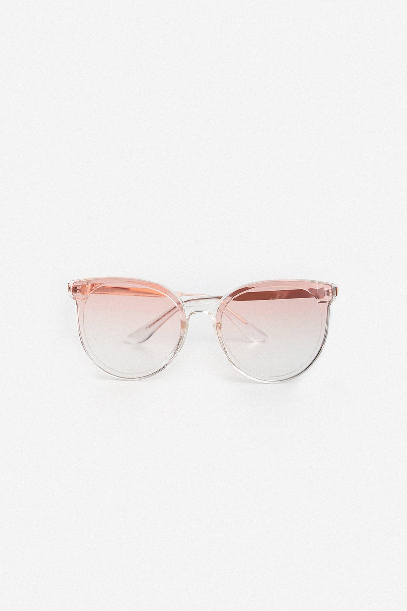 

Gradient Pink Lens Cat-Eye Sunglasses
