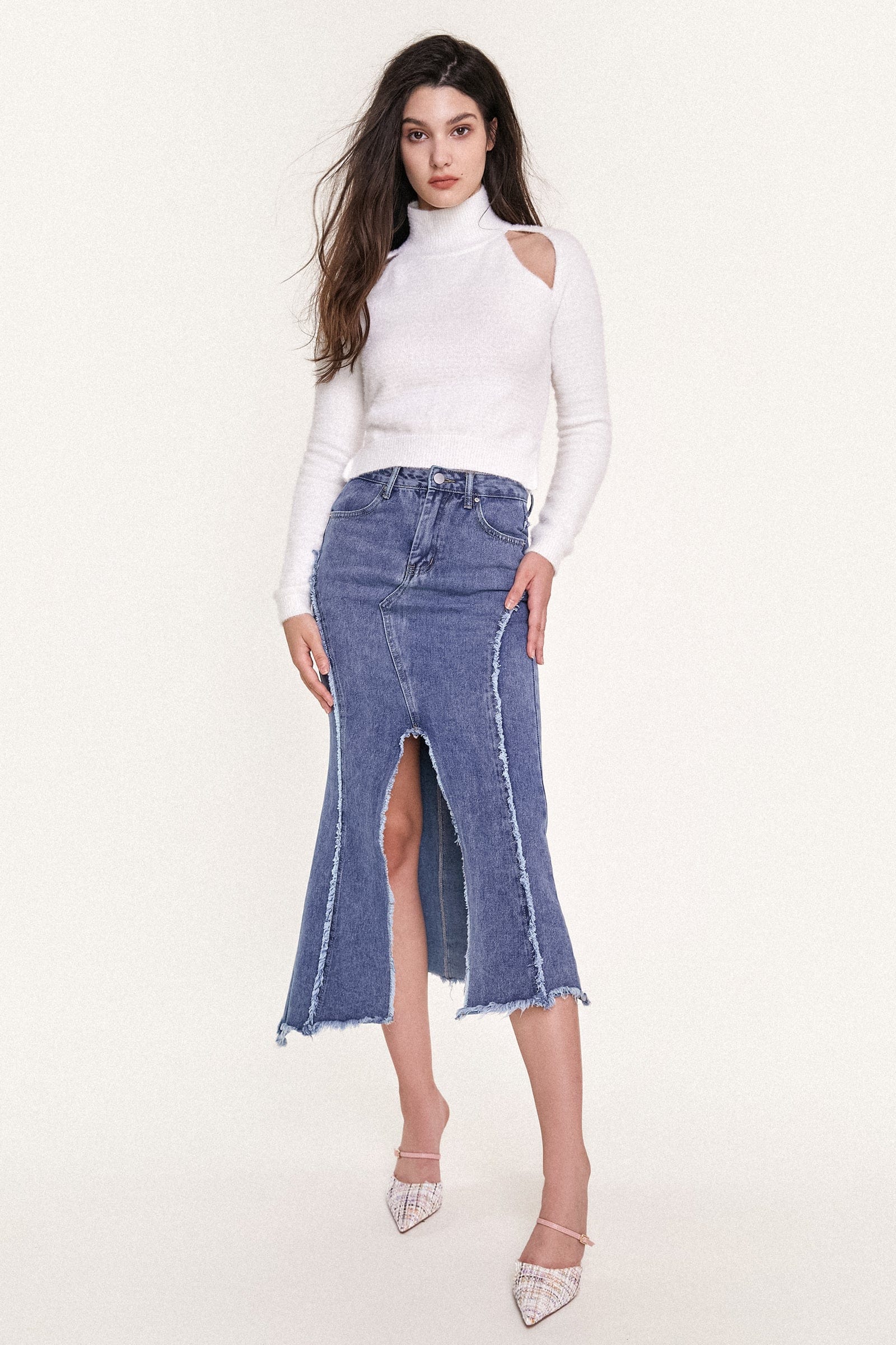 

Blue Frayed Trim Front Slit High Rise Denim Midi Skirt