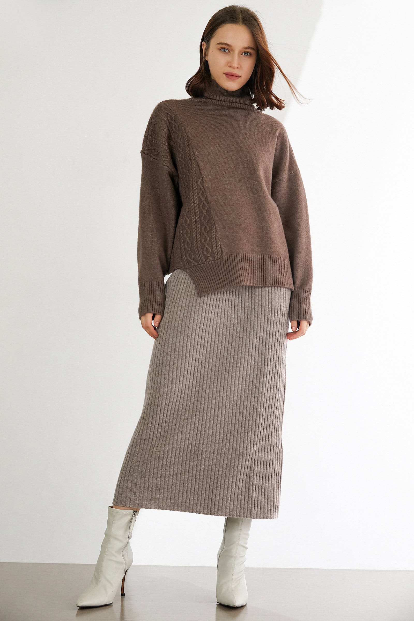 

Meriah Burly Wood Premium Wool Knit Midi Skirt