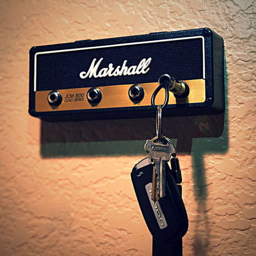 Key holder clearance guitar amp