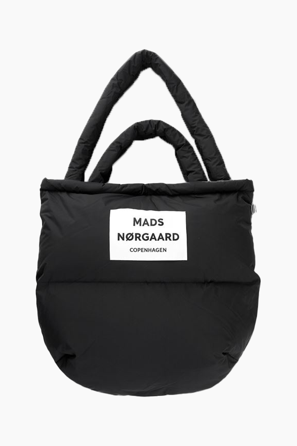 5: Mads Nørgaard Recycle Pillow Taske Black