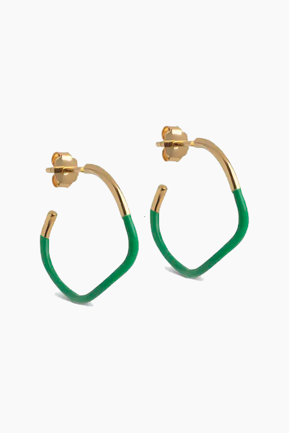 Se Enamel Sway Hoops Grass Green Forgyldt Sølv Øreringe med Emalje hos QNTS.dk