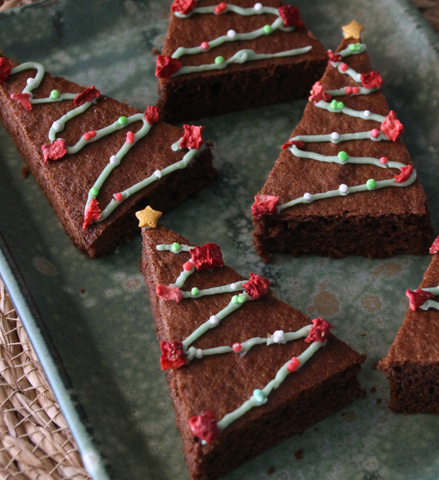 Flat Christmas Tree Brownies with icing garland and real fruit decorations