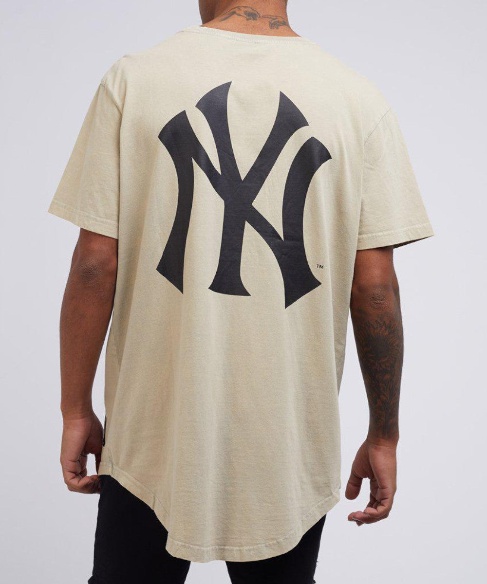 Majestic New York Yankees Women's Crop T-Shirt Size 2XL Blue