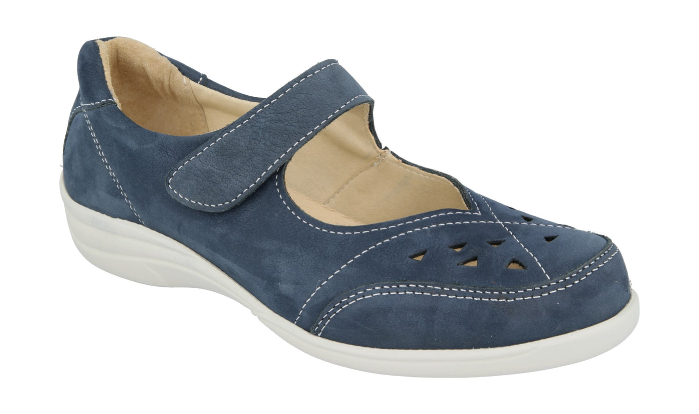 womens wide fit casual shoes