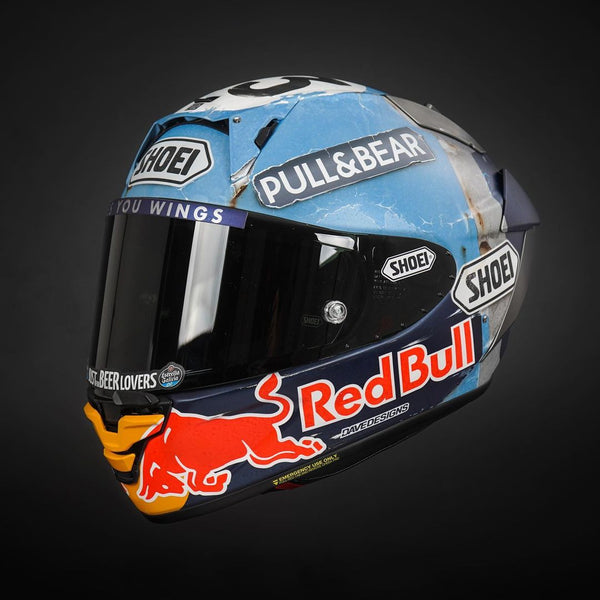 dave designs Helmet Red Bull