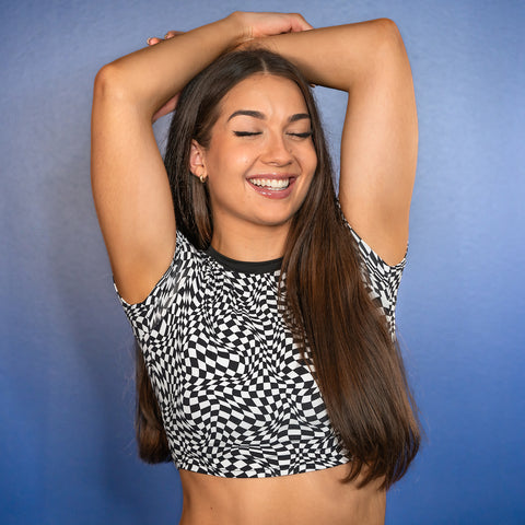 Checkered crop top black and white