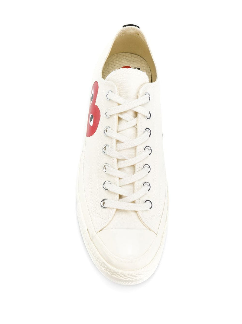 Genuino siga adelante Desanimarse COMME DES GARCONS PLAY X CONVERSE CHUCK TAYLOR Low Top Sneakers – Atelier  New York