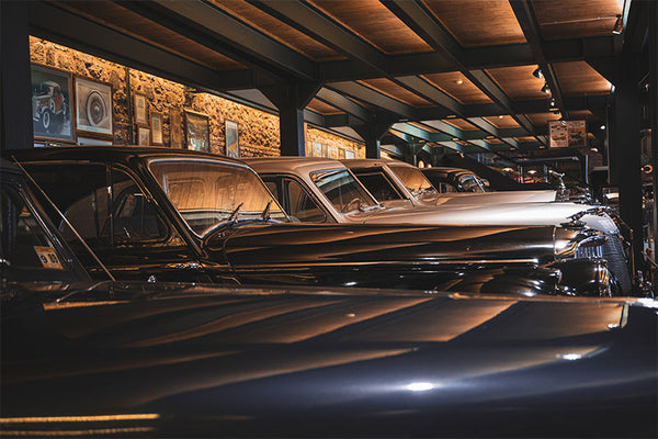 Garage Interior Design Ideas for Storing Classic Cars