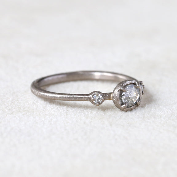 0.20ct grey diamond Muguet Ring