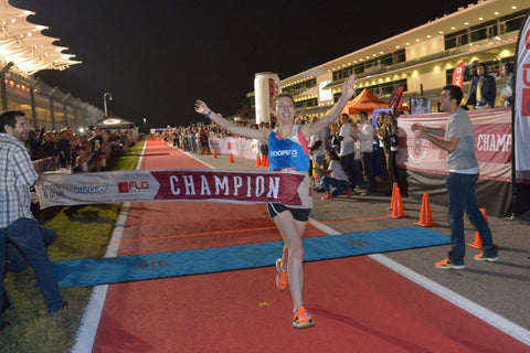 Elizabeth Herndon wins Flotrack beer mile