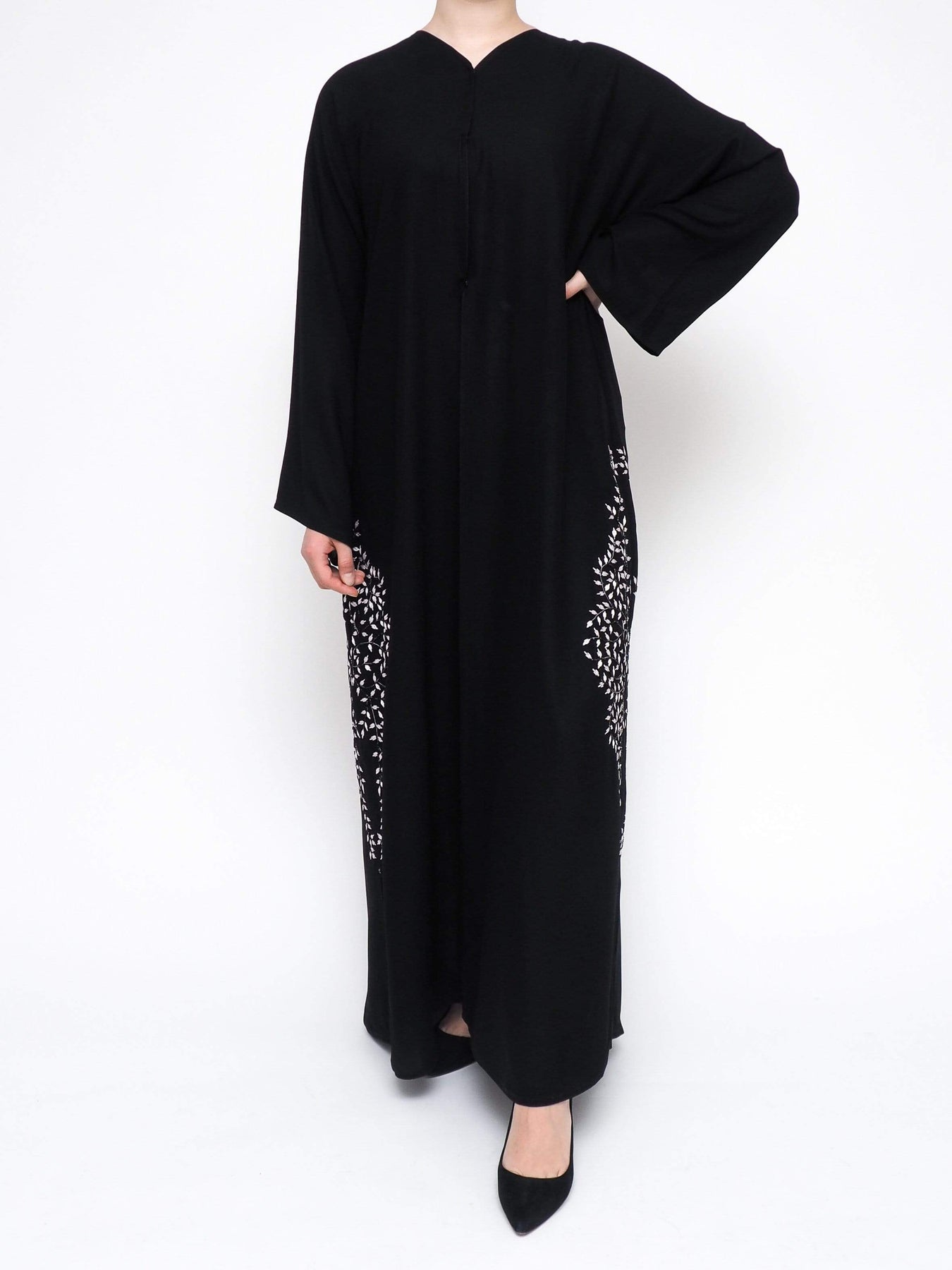 zara abaya