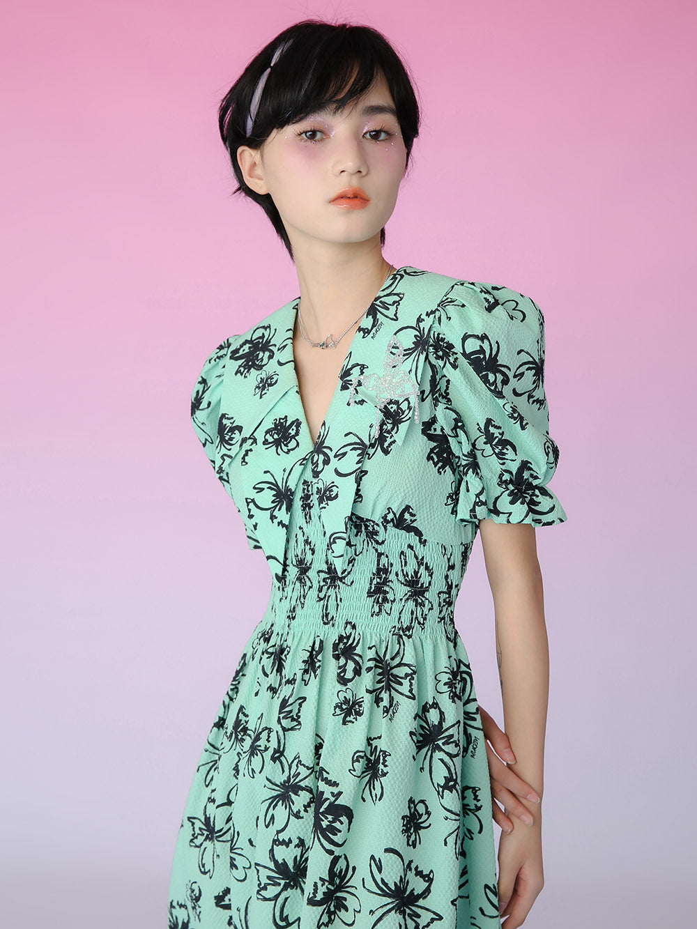 新品タグ付き MUKZIN ◇ Chic Style Dress ワンピース ミニワンピース