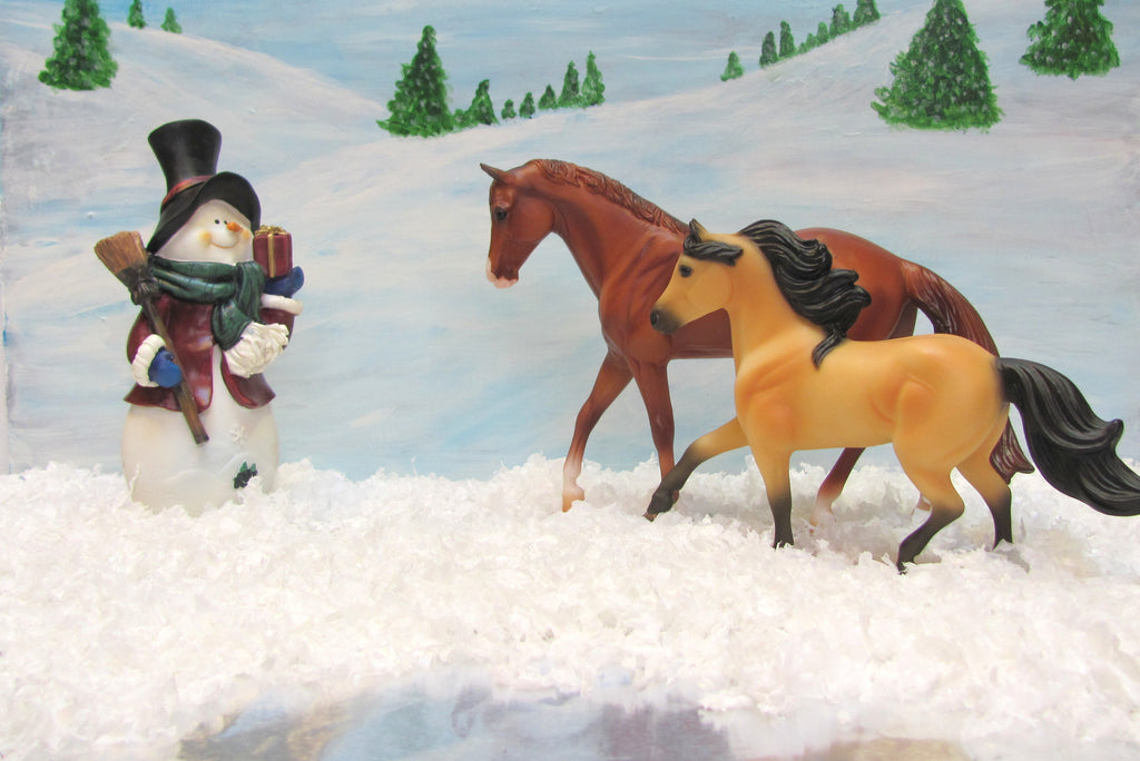 Blogmas Day 12: How to Make a Model Horse Santa Hat.