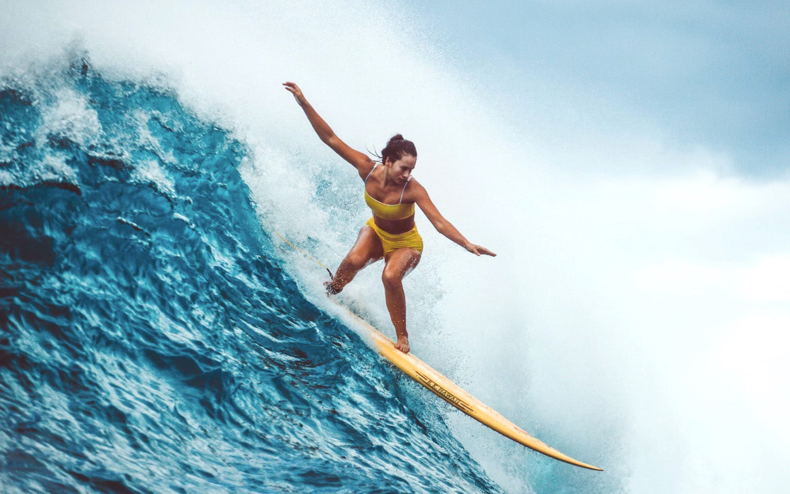 Surfermeisje Waikīkī : Keānuenuehahaiikanalupo'i Ka'ahihue DeSoto