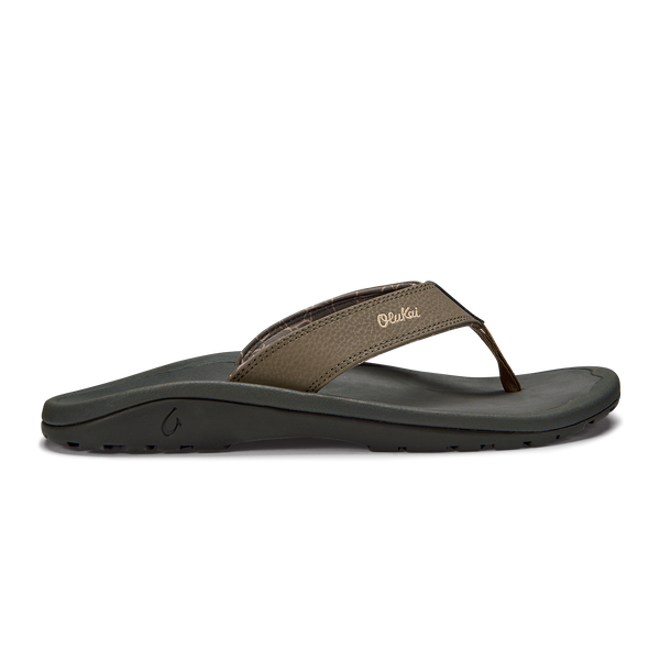 olukai sliders