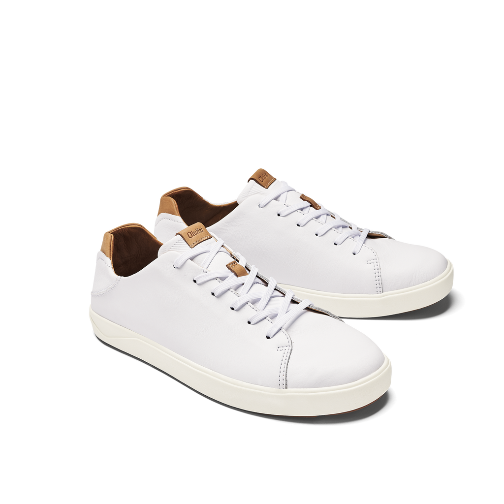 olukai sneaker