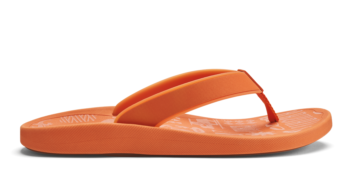 Kōko‘o Men‘s Beach Sandals - Molten Orange | OluKai