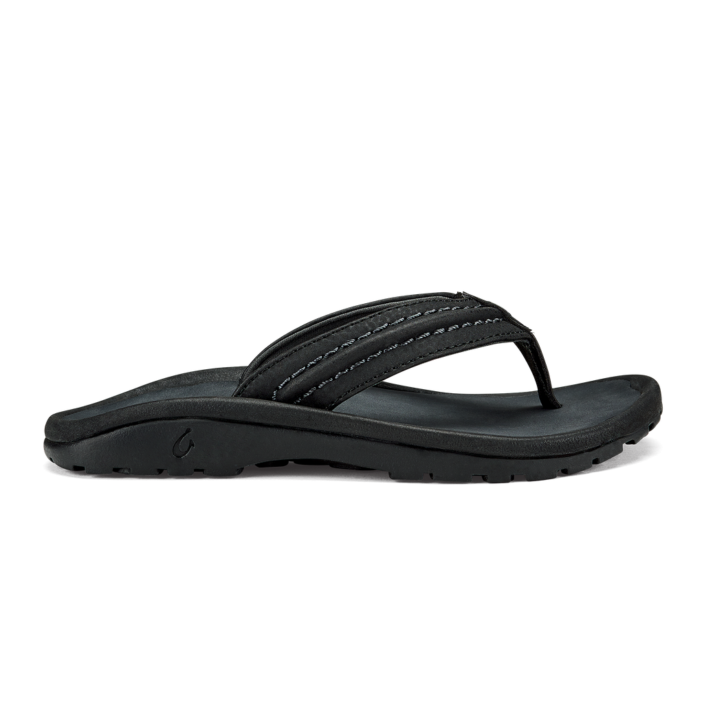 boys black flip flops