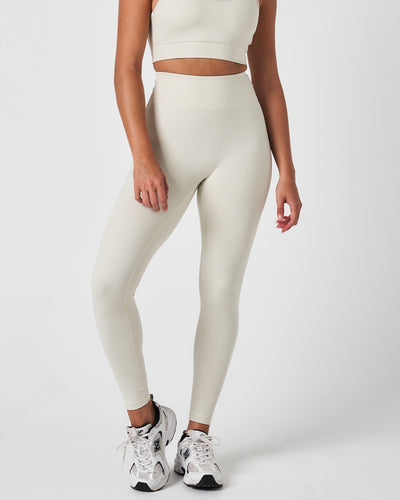 Total Knock Out Seamless Rib Lace-Up Leggings | White