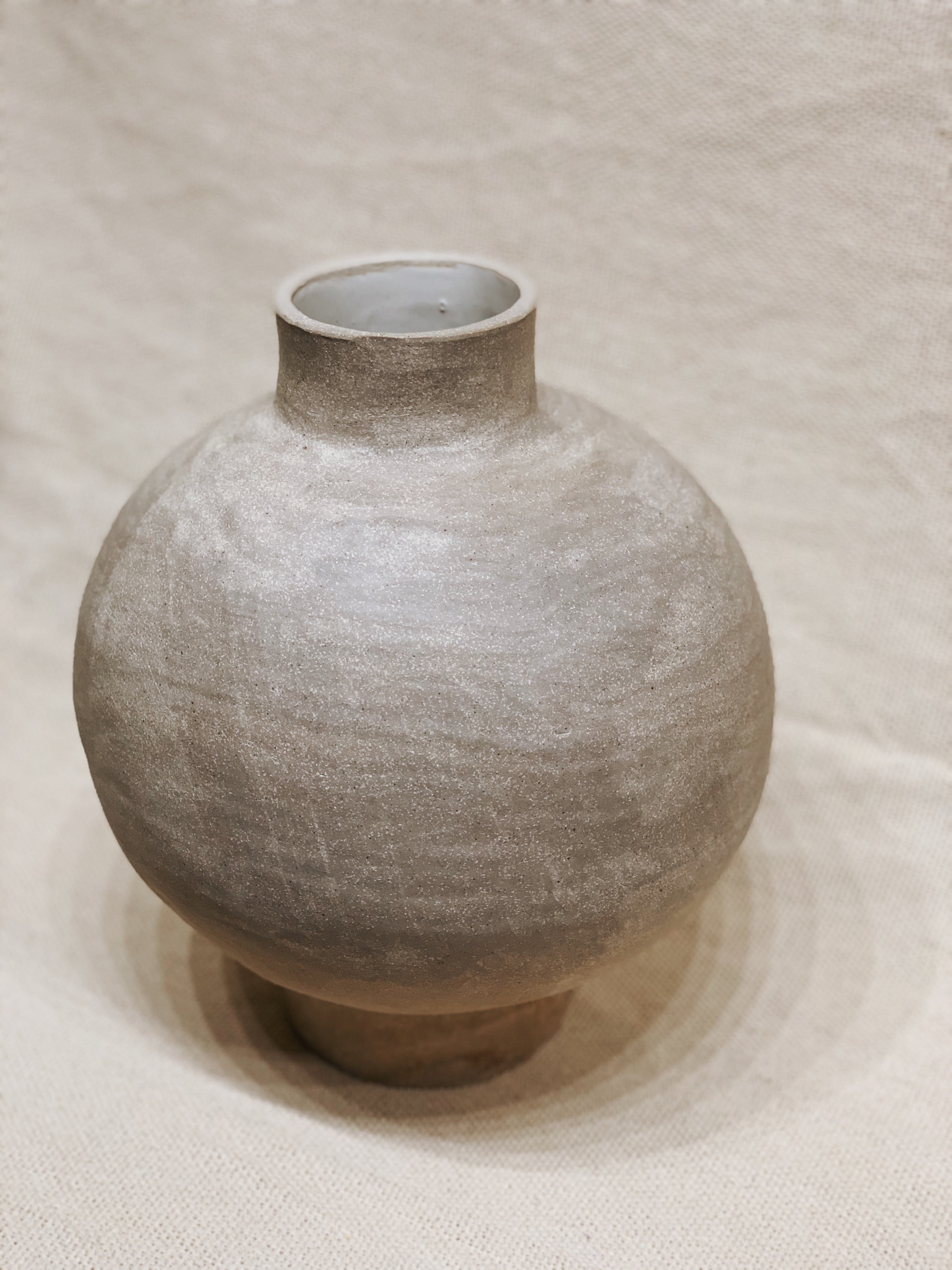 MEDIUM EXPOSED MOON JAR