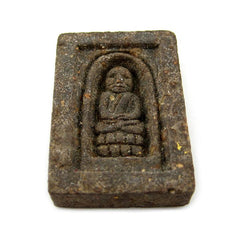 alexanderlawnde THAI BUDDHIST LUANG PHOR THUAD GOOD LUCK TALISMAN & PROTECTION AMULET, CLAY & GOLD DUST